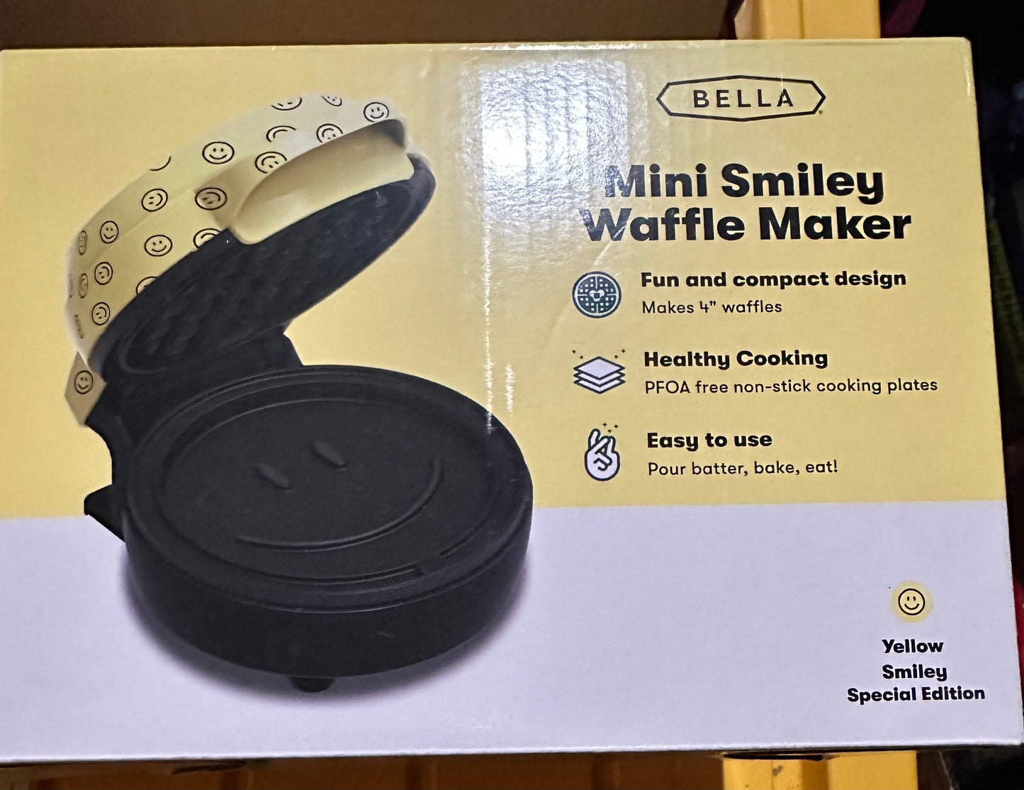 Mini Smiley Waffle Maker