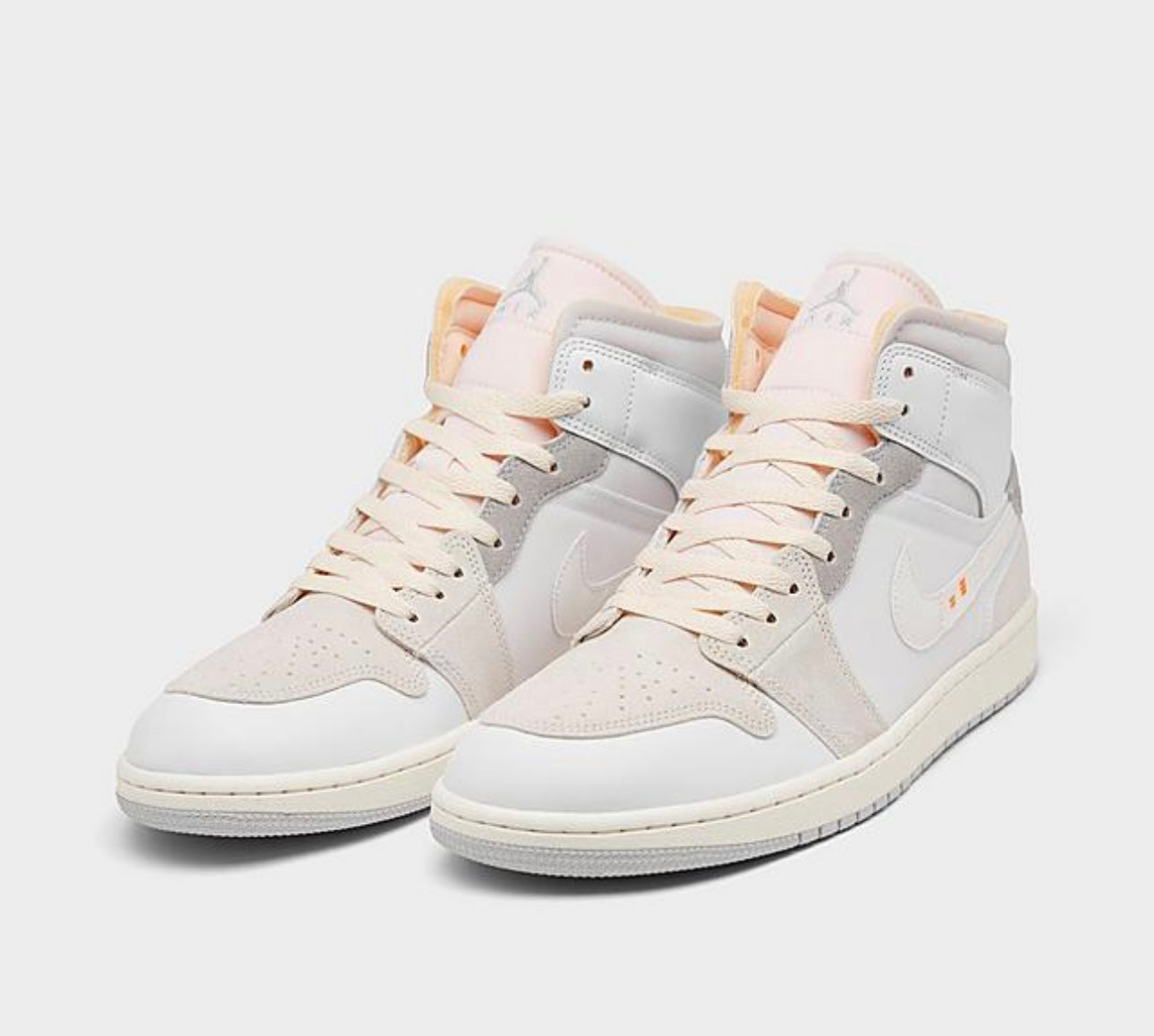 AJ Retro 1 Mid// White/Neutral Grey/Phantom/Sail